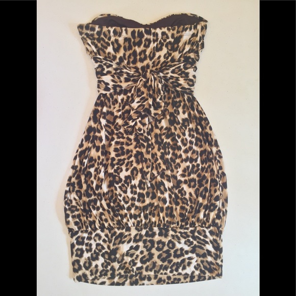 🐬 CLEARANCE ITEM: Twenty One Animal Print Strapless Dress/Tunic Top - Picture 2 of 8